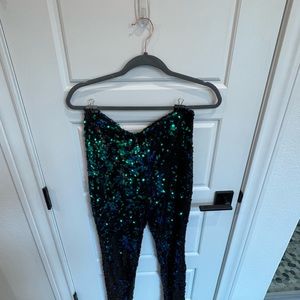 Sequined stretch pants.
